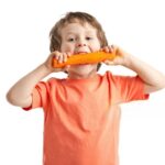 eating carrot